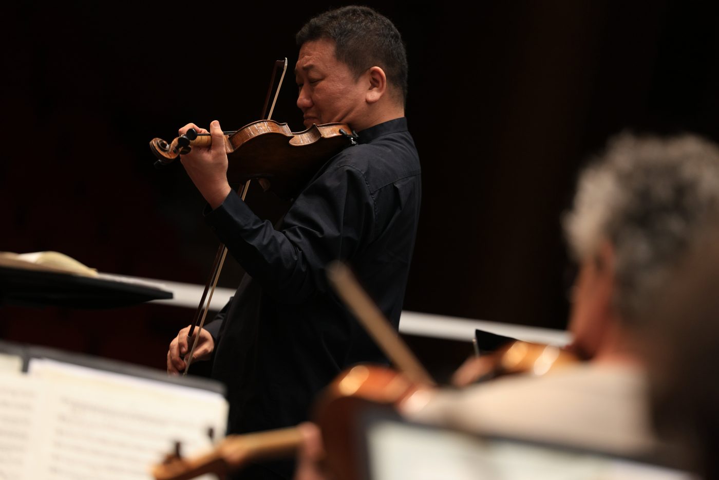 Edwin E.S. Kim playing Beethoven's Violin Concerto