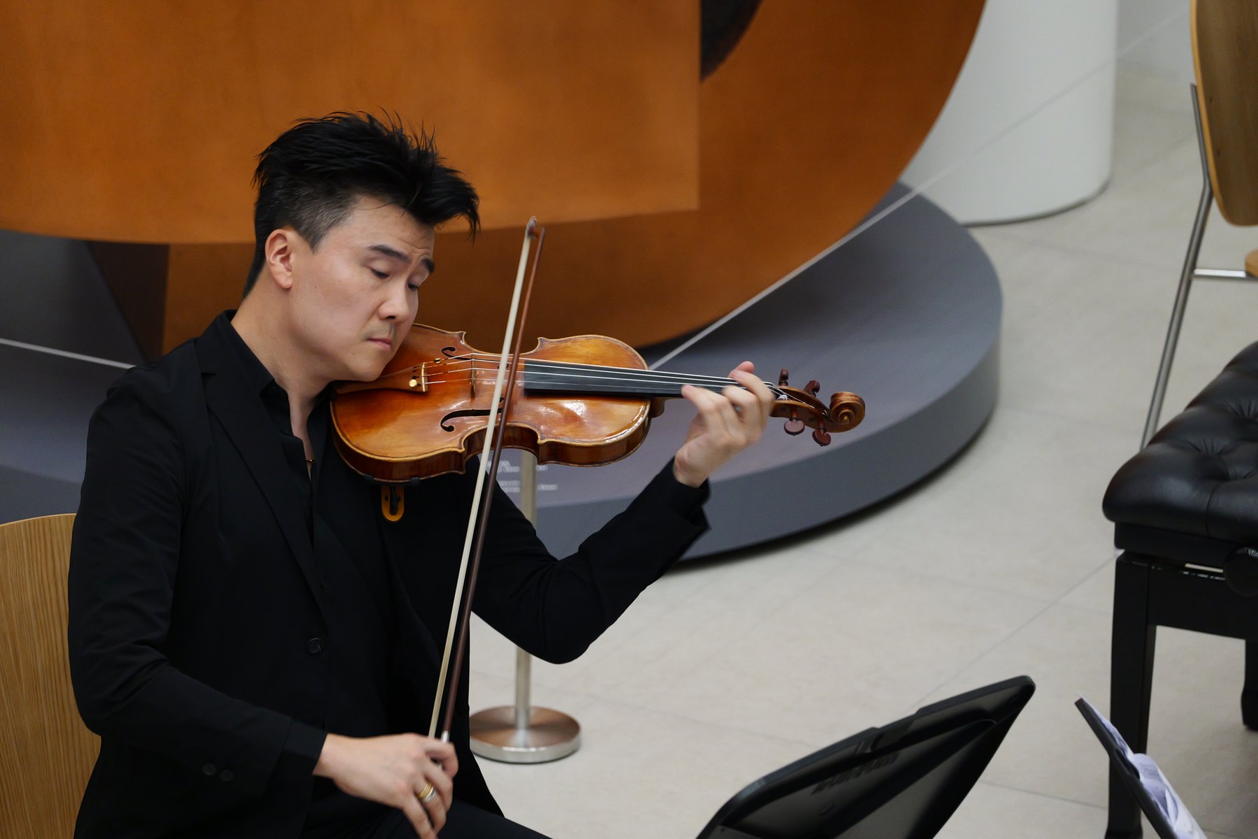 Violinist Liang Wang performing with the IMK Trio at KAIST